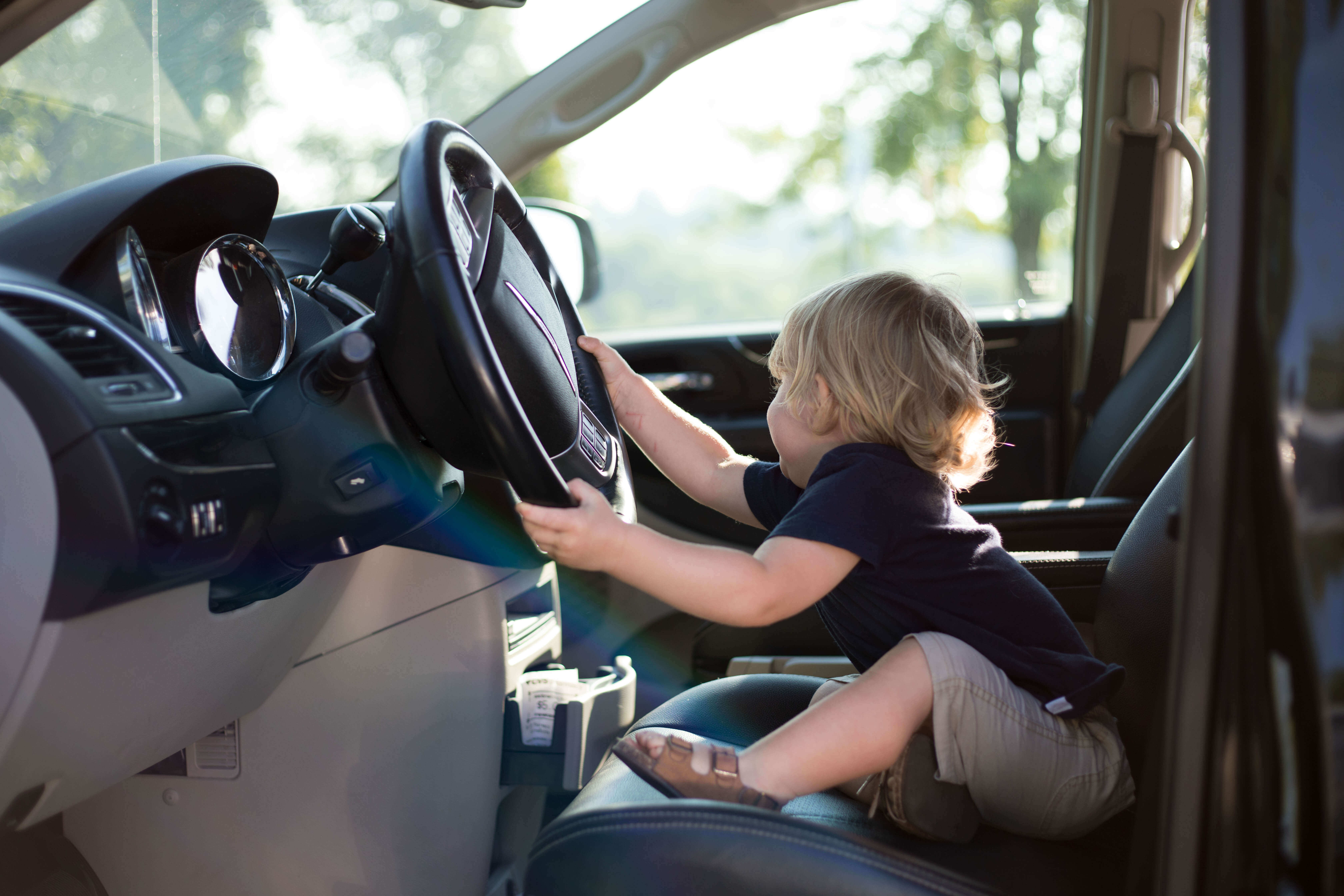 Driving with kids: a guide for parents and caregivers