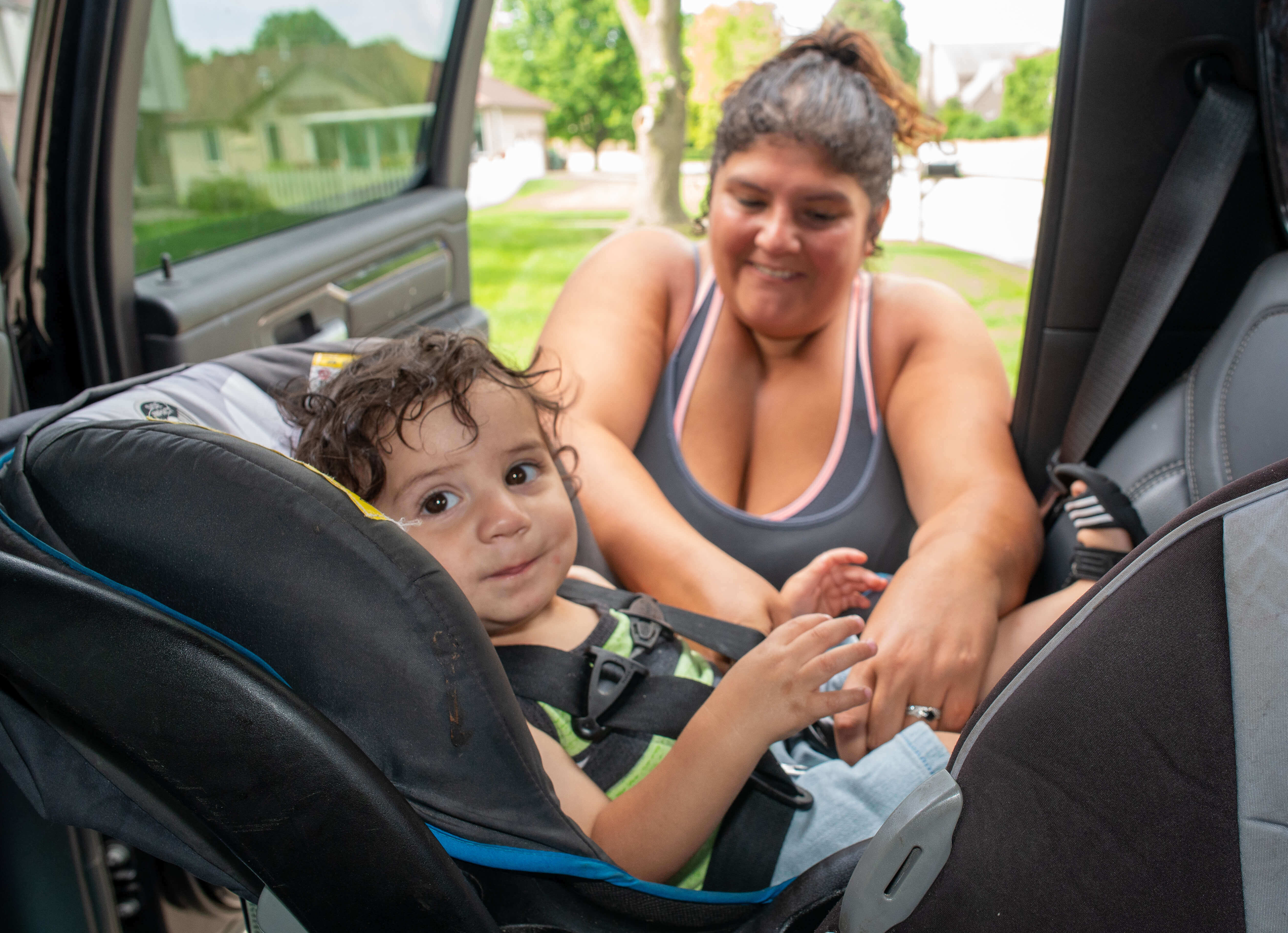 rear facing carseat 