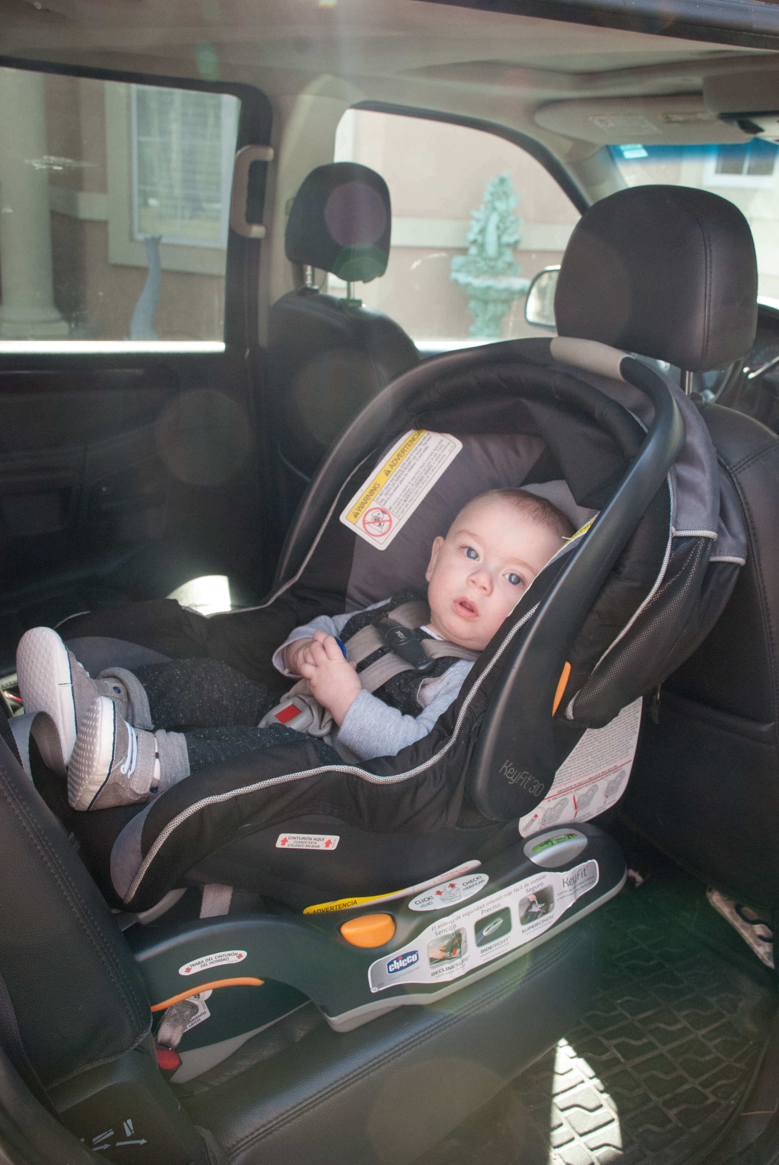 baby rear facing car seat